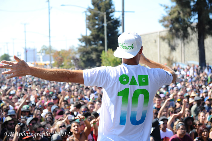 The Grouch addresses the Hiero Day massive