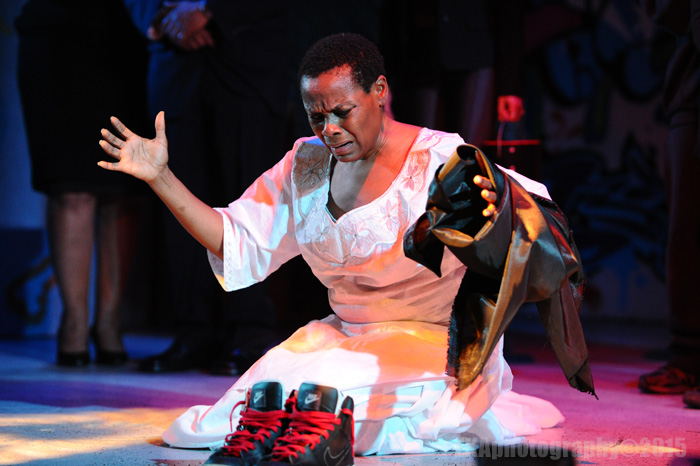As the "spirit," Awele Makeba grounds "Xtigone" in ritual
